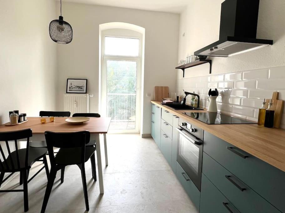 Apartment Atelier Noe - Kunstvoll Wohnen - Wunderbares Fruehstueck Moeglich - Ruhig Und Nah Am Zentrum -